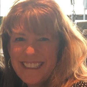 Meet your Posher, Michele